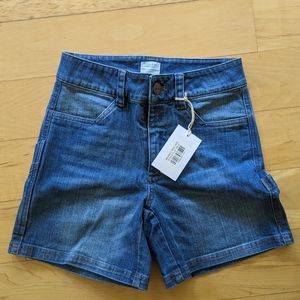 NEW! Ripton & Co Shop Jorts